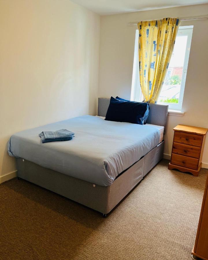 Modern 2Bed 2Bath Ground Floor Apartment Edimburgo Exterior foto